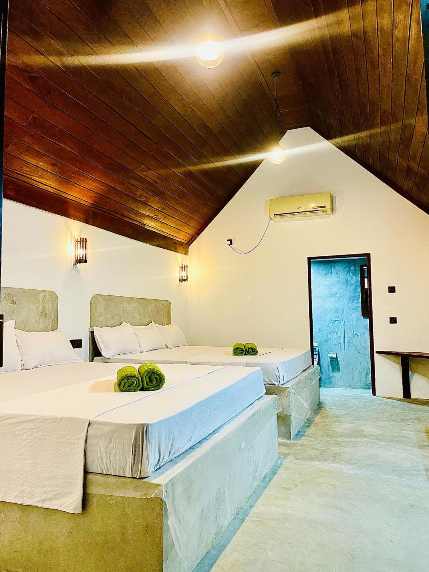 Udawalawa Safari House Hotel Udawalawe Buitenkant foto